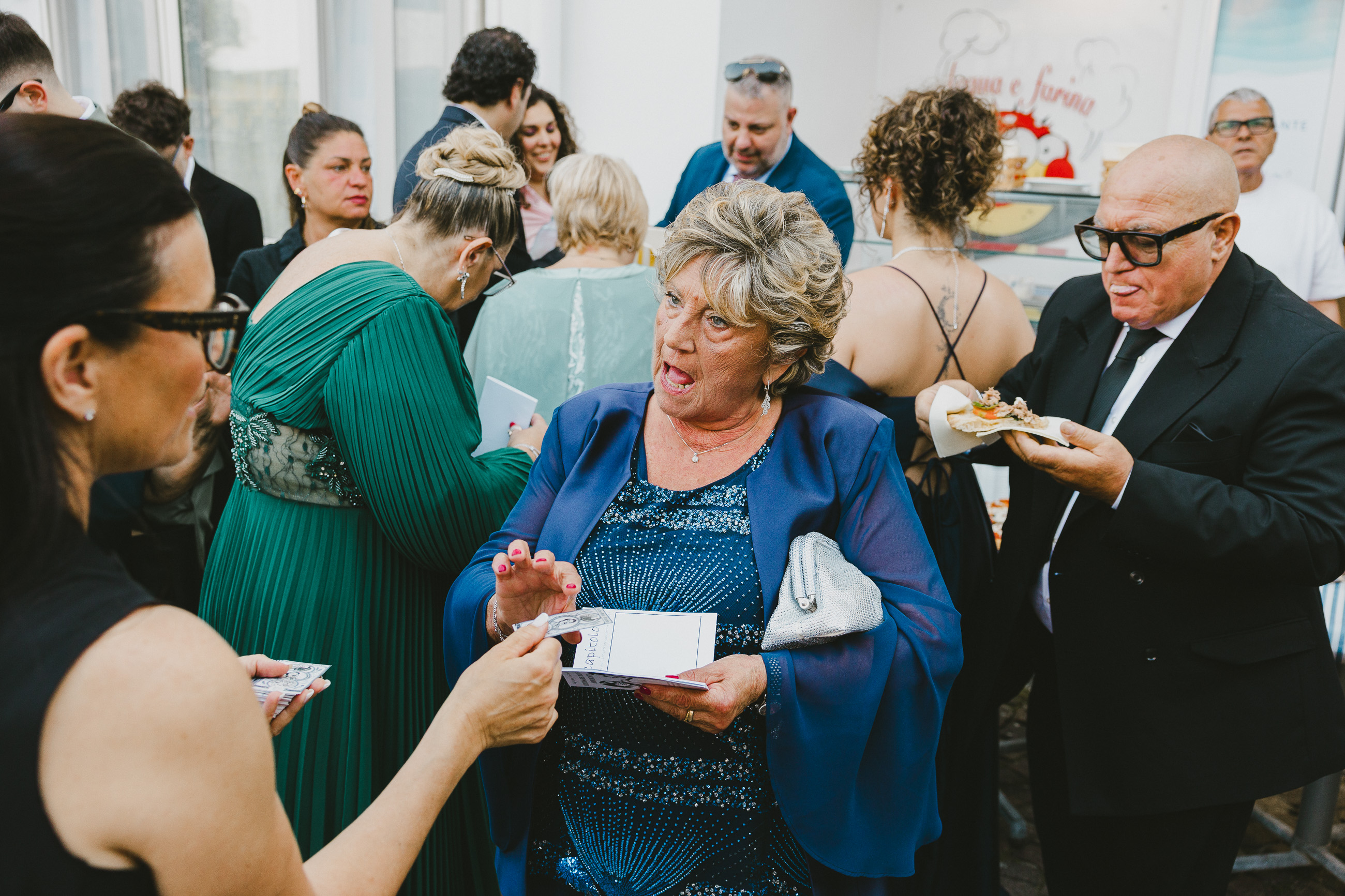 FOTOGRAFO REPORTAGE MATRIMONIO NAPOLI LT 15