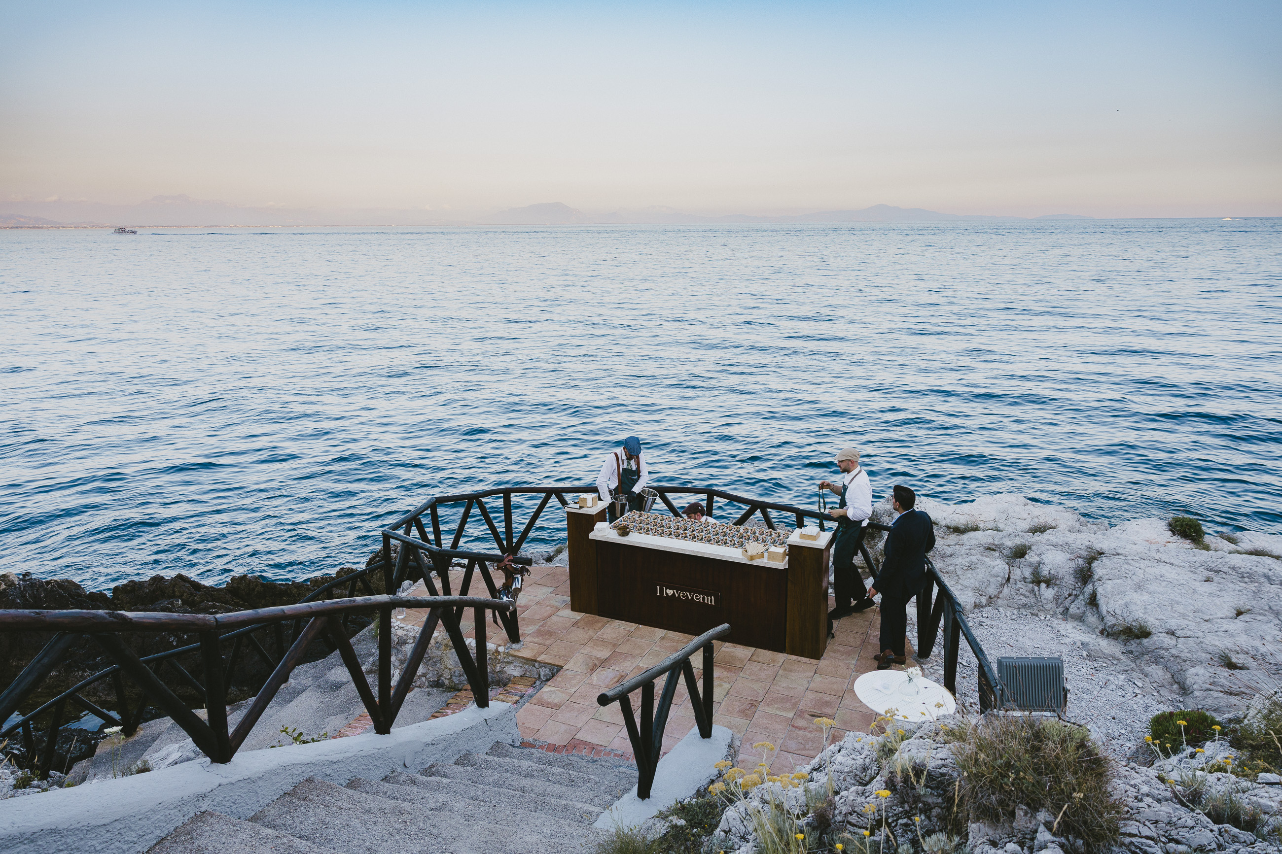 FOTOGRAFO REPORTAGE MATRIMONIO NAPOLI LT 50