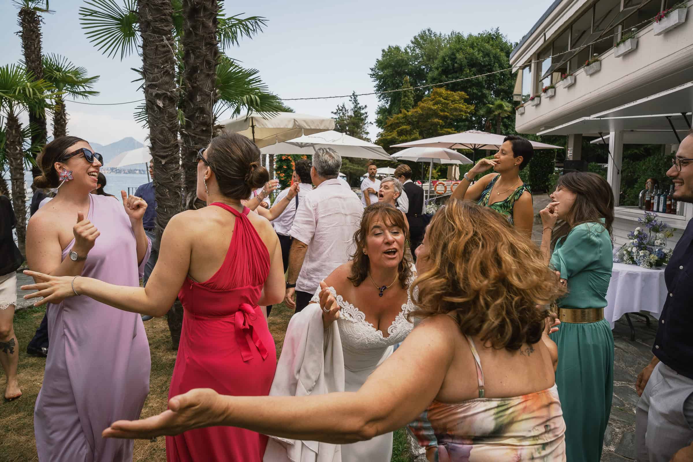 FOTOGRAFO MATRIMONIO sul lago di arona 54